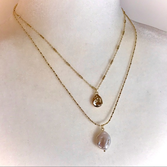 ⚪️✨Layered Pearl Necklace✨⚪️ - Picture 5 of 6